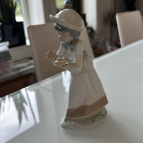 Lao - by Lladro- figurine - Picture 5 of 7